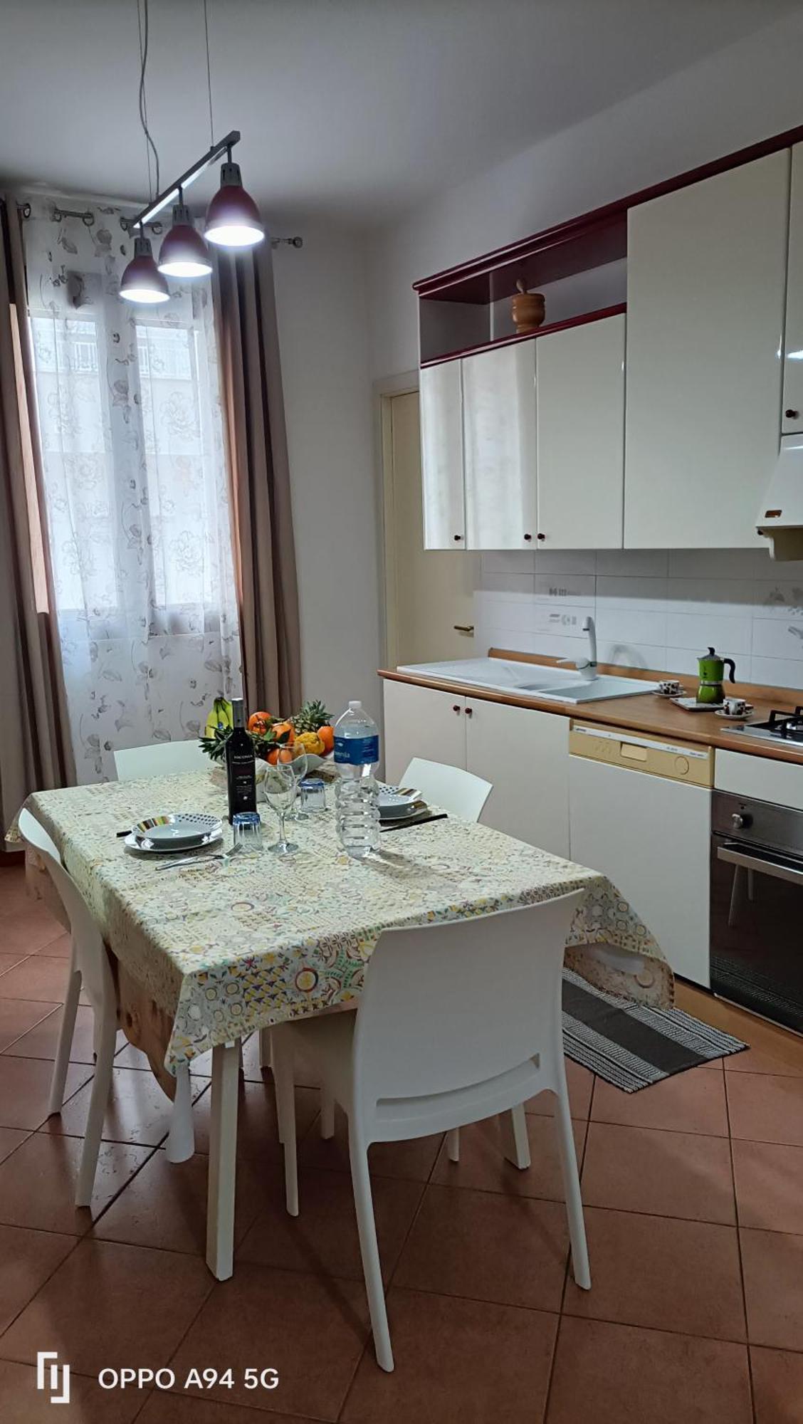 Casa Vita In Centro Balestrate Bagian luar foto